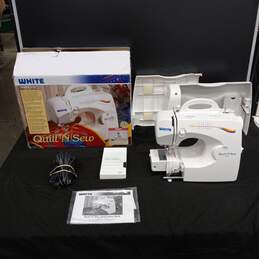White Quilt "N Sew Sewing Machine 1730