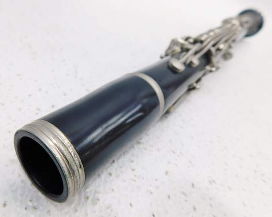 Vito by Leblanc Model 7214 B Flat Student Clarinet w/ Accessories image number 9
