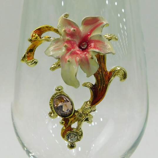 BTaT Brew To A Tea Fancy Floral Embellished Wine Glasses Set of 2 IOB image number 4