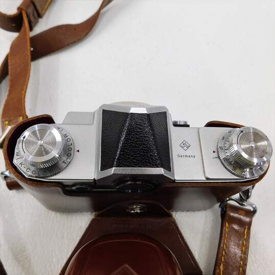 VNTG Kamera-Werkstaetten (KW) Brand Praktina FX Model 35mm Film Camera w/ Case image number 3