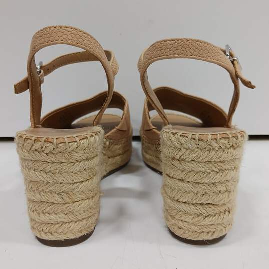 Franco Sarto Women's Tan Woven Wedge Sandals Size 6.5 image number 4