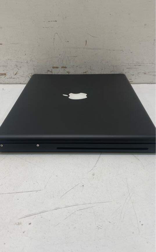 Apple MacBook 13" (A1181) No HDD image number 4