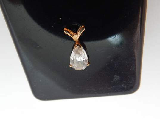14K Yellow Gold CZ Pear Cut Pendant 0.7g image number 3