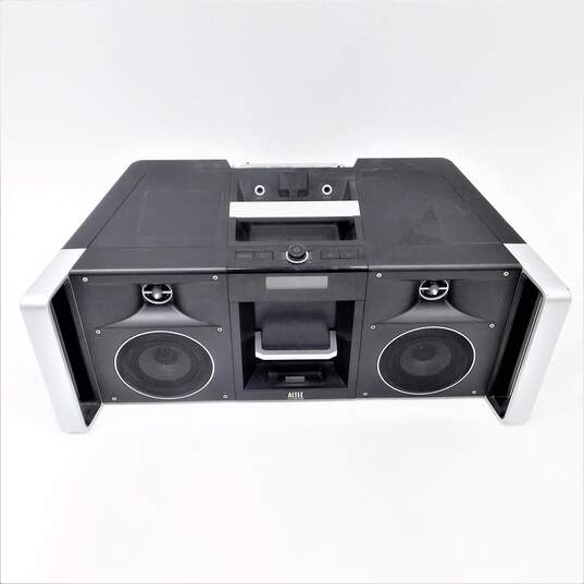 Altec Lansing Brand iMT810 Mix Model Portable Boombox image number 1