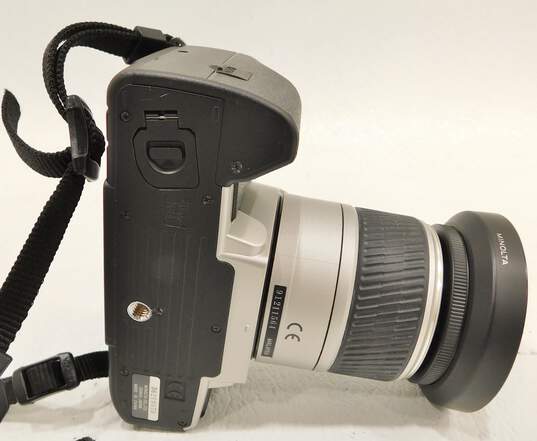 Minolta Brand Maxxum 4 and Maxxum HTsi Model 35mm Film Cameras (Set of 2) image number 9
