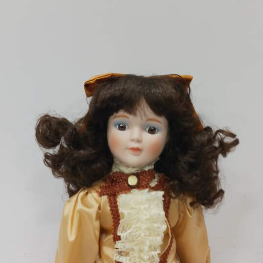 MYD Inc Marian Yu Designs Doll in original box w/ Certificate of Authenticity In Box image number 5