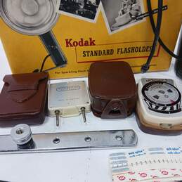 Vintage Kodak standard flashholder + Horvex 3 IOB alternative image