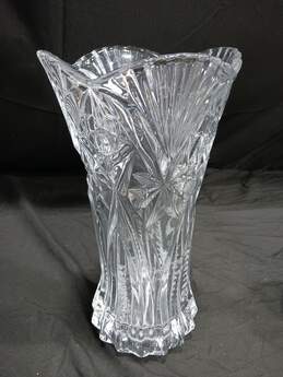 2pc Set of Deep Cut Crystal Vases alternative image