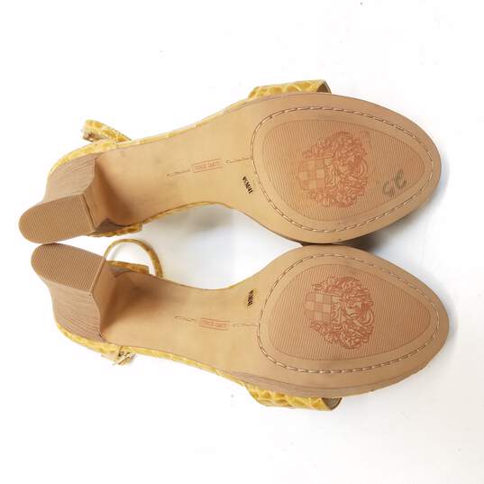 Vince Camuto Women's Sathina Yellow Embossed Platform Heels Size 9.5 image number 5