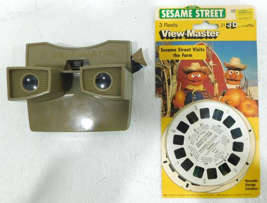 Buy the GAF View-Master 3D Viewer & 3 Sesame Street Reels