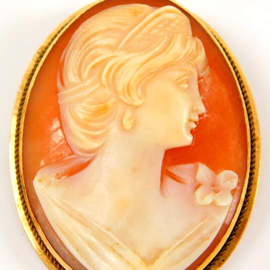 Vintage 18k Yellow Gold Shell Cameo Brooch Pendant 7.2g image number 2