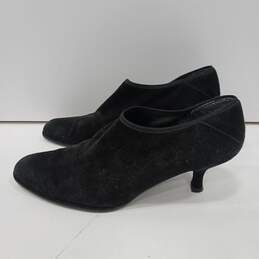 Ladies Black Suede Heels Size 8