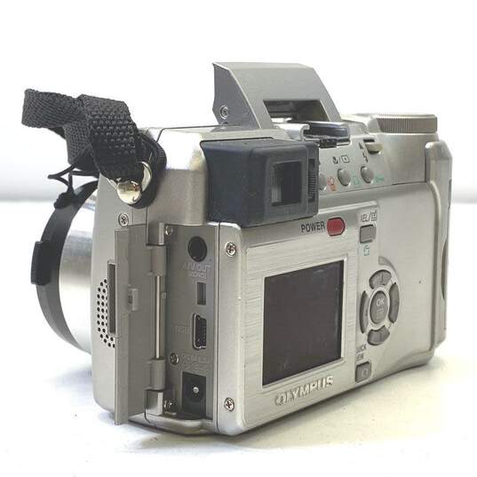 Olympus Camedia C-750 Ultra Zoom 4.0MP Digital Camera image number 3