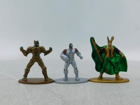 Jada Marvel Nano Metalfigs Die Cast Mini Figures Lot of 19 image number 2