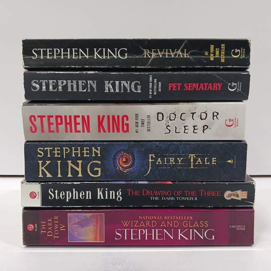 Lot of 6 Paperback Stephen King Novels image number 3