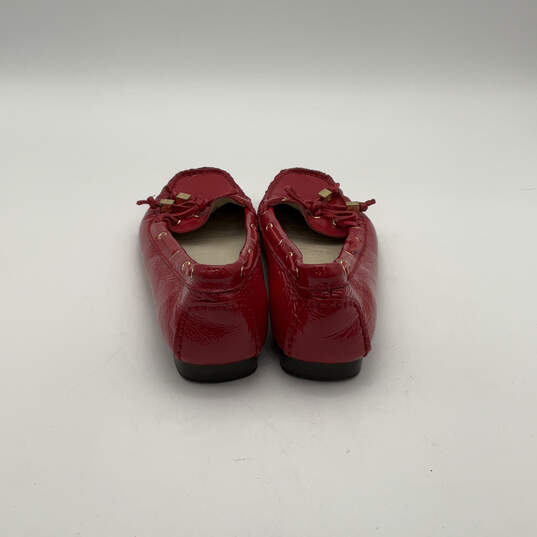Womens Red Leather Moc Toe Eyelets Slip-On Moccasins Flats Size 9 image number 4