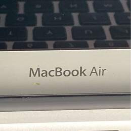 Apple MacBook Air (13.3" A1466) 121GB - Wiped alternative image