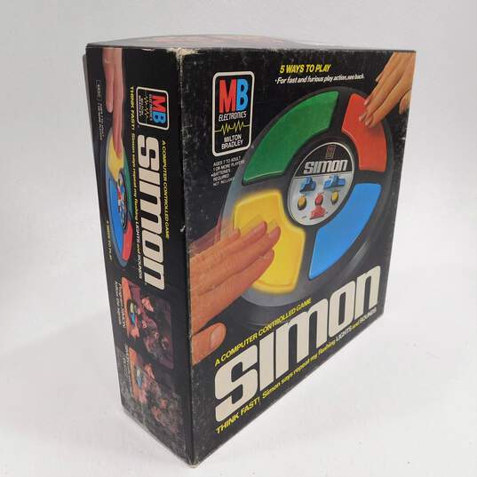 Vintage 1978 SIMON Electronic Game MILTON BRADLEY Original Box image number 5