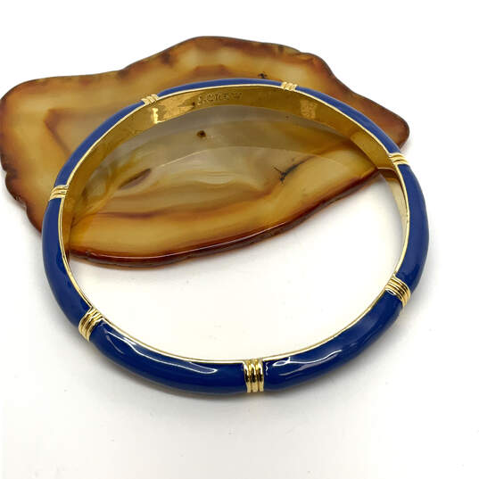 Designer J. Crew Gold-Tone Enamel Blue Round Shape Bangle Bracelet image number 2