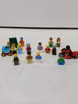 Bundle of 15 Lego City Minifigs