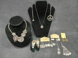 Set of Costume Fashion Jewelry