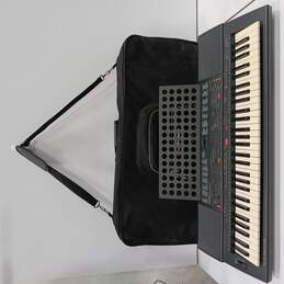 Yamaha PSR-500m Keyboard w/ Case