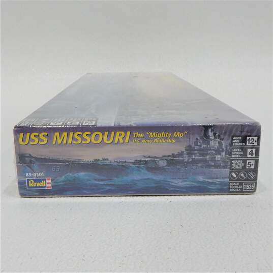 Revell The Mighty Mo U.S.S. Missouri Battleship 1:535 Scale Model Kit Sealed image number 5