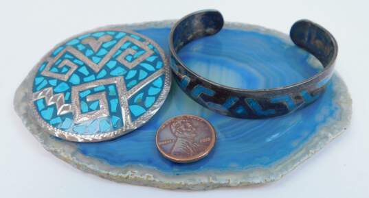 Vintage Taxco & Mexico 925 Faux Turquoise Chips Enamel Inlay Etched Greek Key Disc Pendant Brooch & Wide Cuff Bracelet 36.6g image number 7