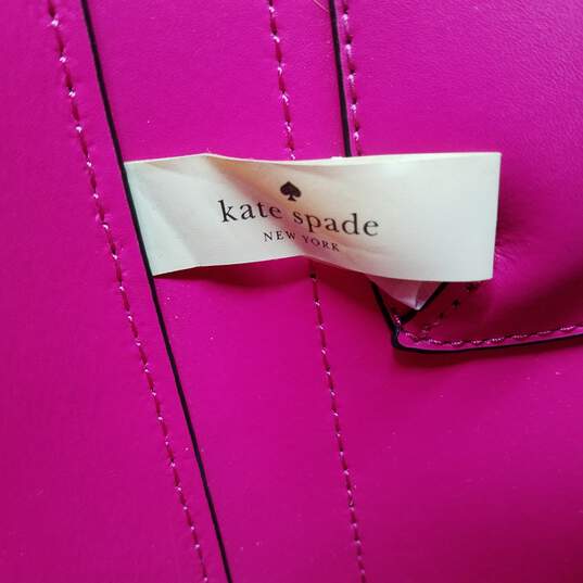 Buy the AUTHENTICATED Kate Spade New York Black and Pink Handbag Leather |  GoodwillFinds