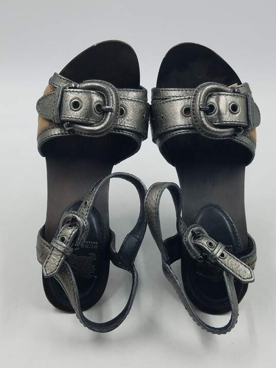 Authentic Burberry Gunmetal Check Sandals W 6 image number 6