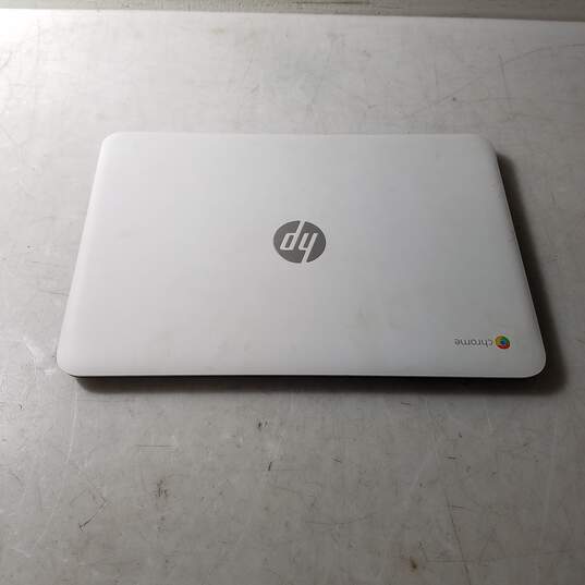 HP Chromebook 14-x010nr 14in. (16GB, Intel Celeron, 2.16GHz, 2GB) Chromebook image number 2