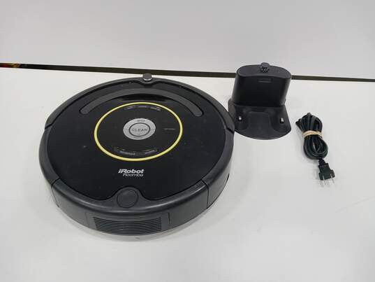 iRobot Roomba Vacuum Robot Model 950 image number 1