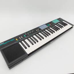 Yamaha PSR-12 Electronic Keyboard alternative image