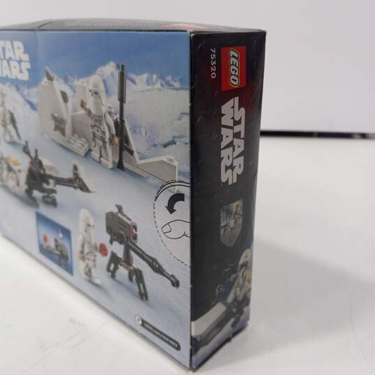 Pair of Sealed Star Wars Lego Sets Trouble on Tatoonie #75299 and Snowtrooper Battle Pack image number 4