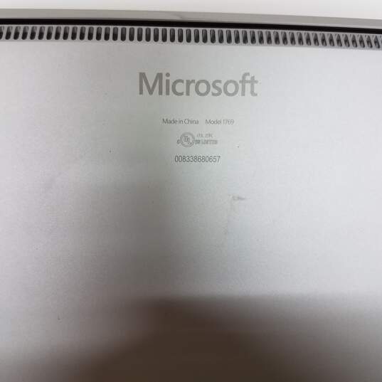 Microsoft Surface Laptop 13in 1769 Intel i5-7300U CPU 8GB NO SSD image number 7