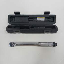 Pittsburgh Pro Click-Type Torque Wrench 61277 in Case alternative image