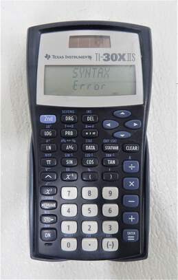 Lot of 5 Texas Instruments Graphing Calculator Lot Ti-84 Plus Ti-89 Titanium alternative image
