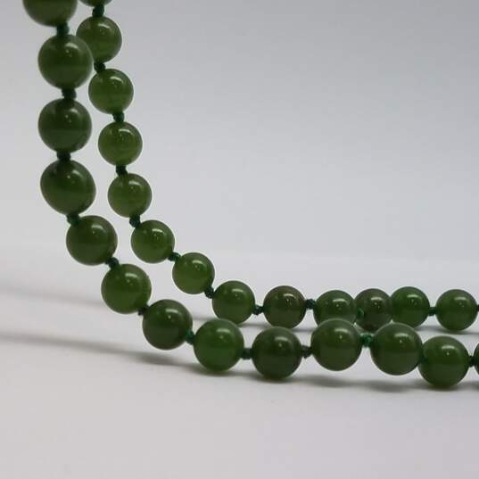 Vintage 14k Gold Clasp on Green Gemstone Beaded 17 3/4 Inch Necklace 22.5g image number 3