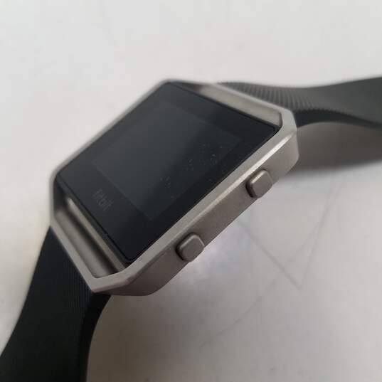 Fitbit Blaze Smart Fitness Watch image number 3