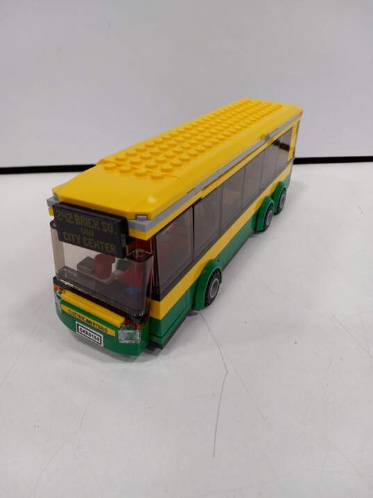 Lego City Bus Station Incomplete Building Set #60154 image number 3