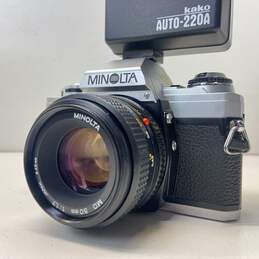Minolta X-370 35mm SLR Camera with 2 Lenses & Flash alternative image