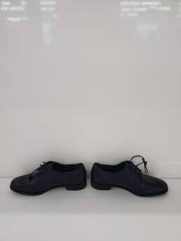 Women Cole Haan Lace Up Shoes size-5.5 alternative image