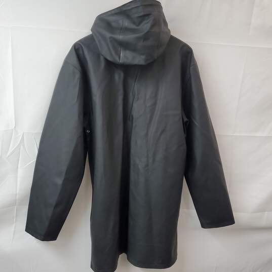 Stutterheim Raincoats Black Hooded Full Snap Men's XL image number 2