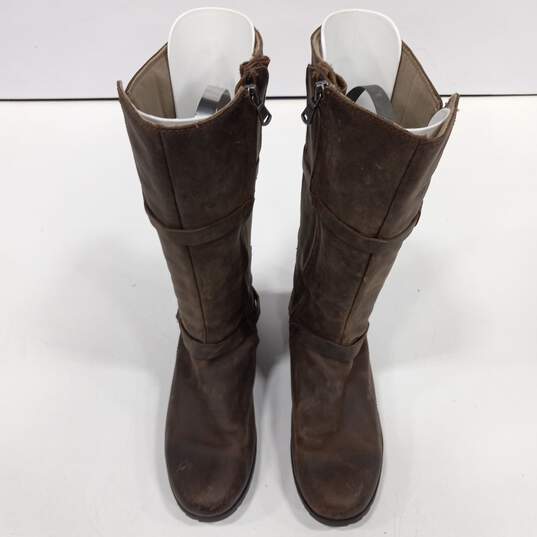 Teva Women's Brown Leather Boots Size 8 image number 3