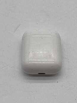 Apple AirPods White Rechargeable Bluetooth Wireless Earbuds E-0557807-H
