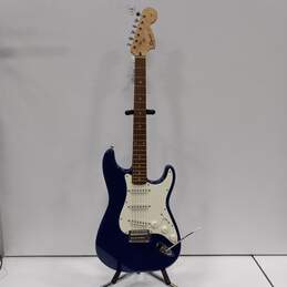 Squire Strat By Fender 6 String Blue W/ Case alternative image