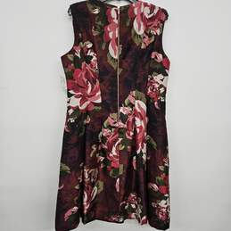Floral Print Sleeveless Dress alternative image