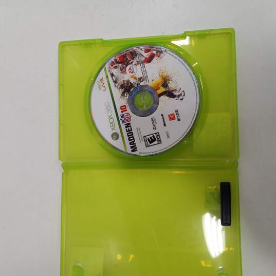 Bundle of 13 Assorted XBox 360 Video Games image number 4
