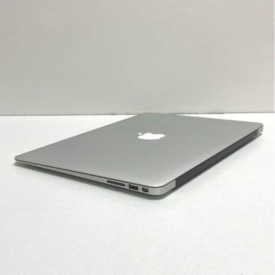 Apple MacBook Air (13.3" A1466) 121GB - Wiped image number 6