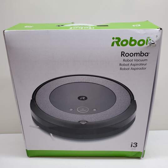 iRobot Roomba i3 Robot Vacuum Cleaner image number 2
